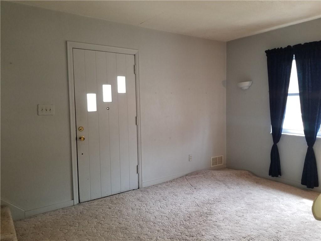 123 Rochester Road Pittsburgh, PA 15229 - Photo 4 of 14 Gallery Image 4