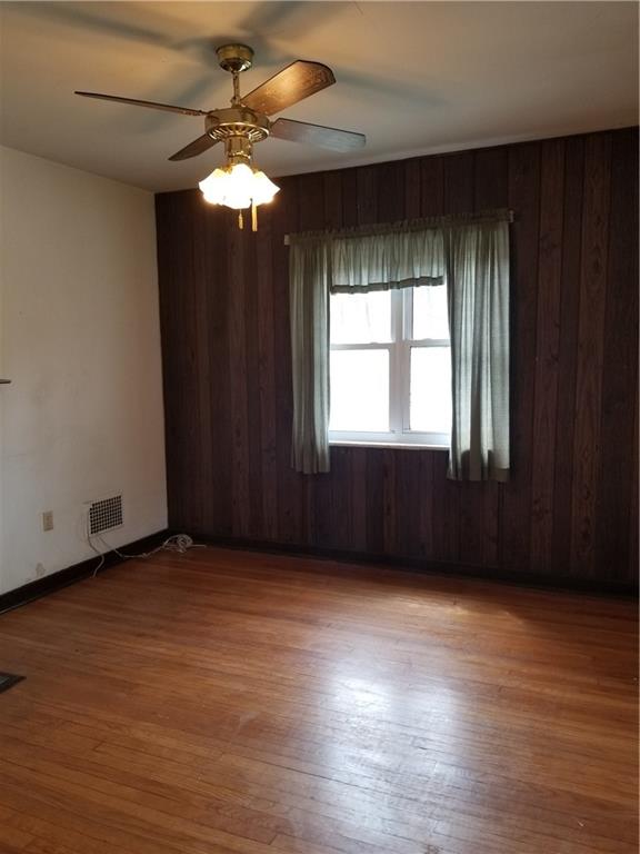 123 Rochester Road Pittsburgh, PA 15229 - Photo 5 of 14 Gallery Image 5