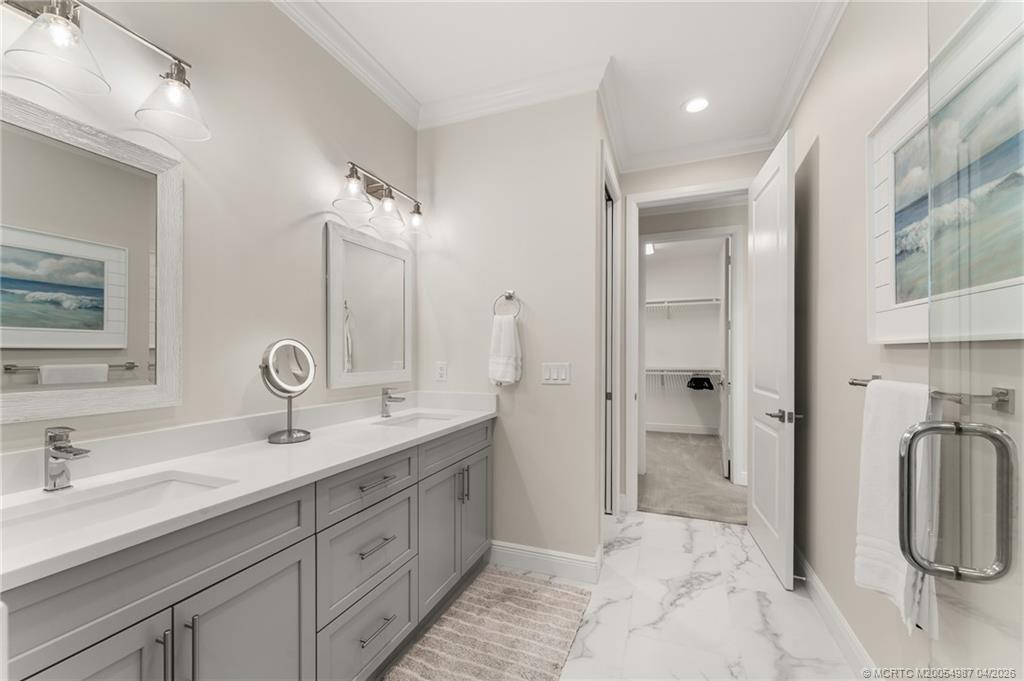 517 Southwest Ocean Boulevard Stuart, FL 34994 - Photo 20 of 36 Owners private bathroom