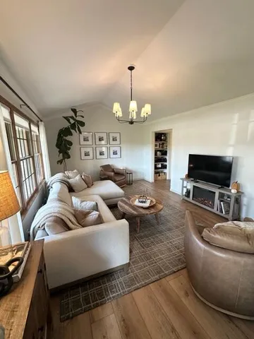 $799,900 | 70070 2nd Avenue, South Haven, MI 49090