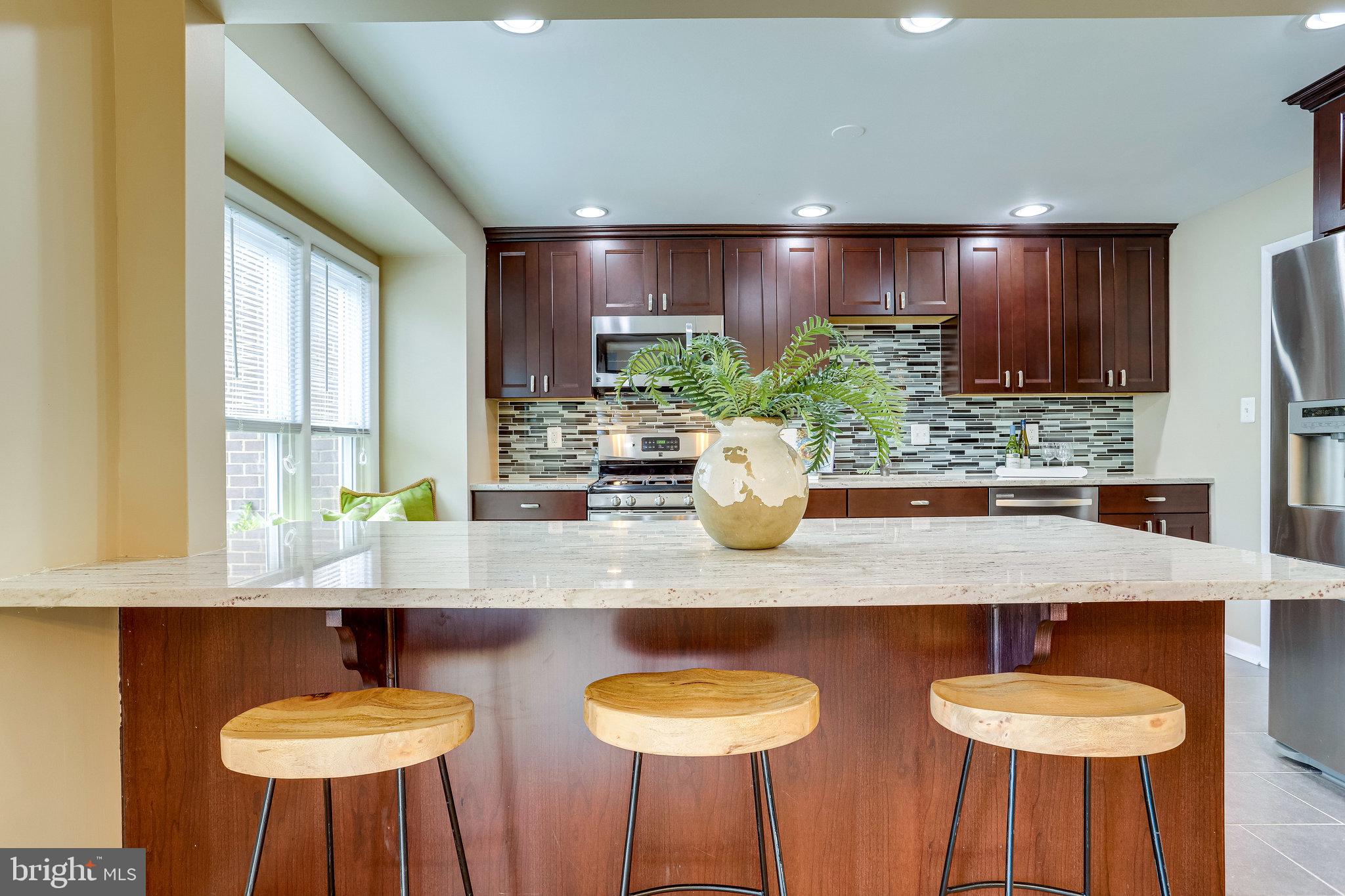 2152 Military Road Arlington, VA 22207 - Photo 15 of 59
