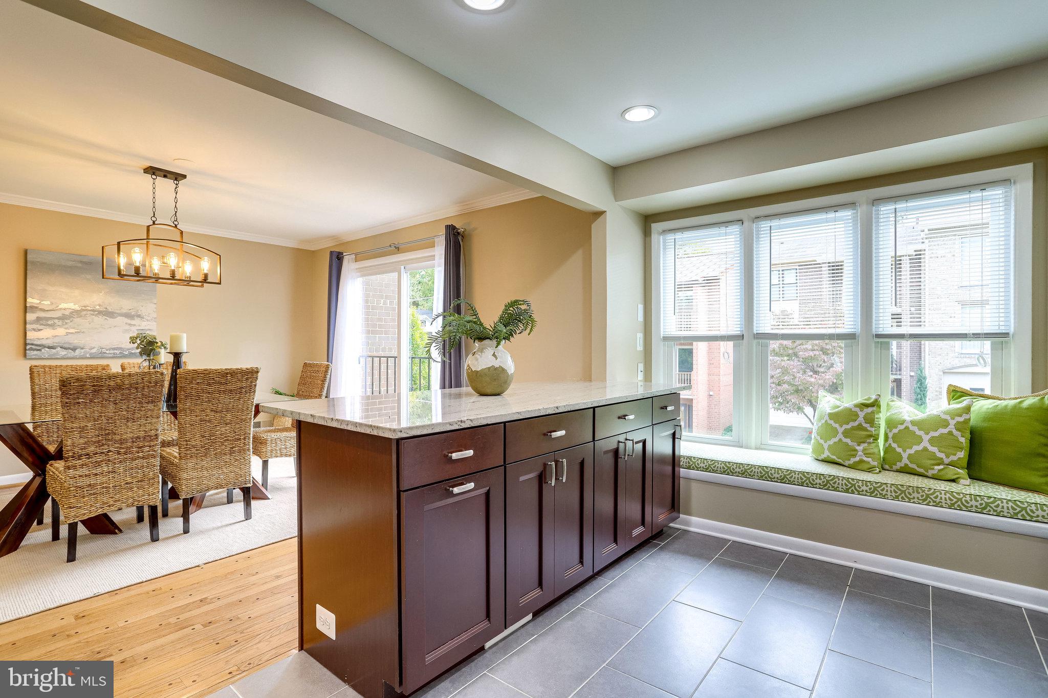 2152 Military Road Arlington, VA 22207 - Photo 16 of 59