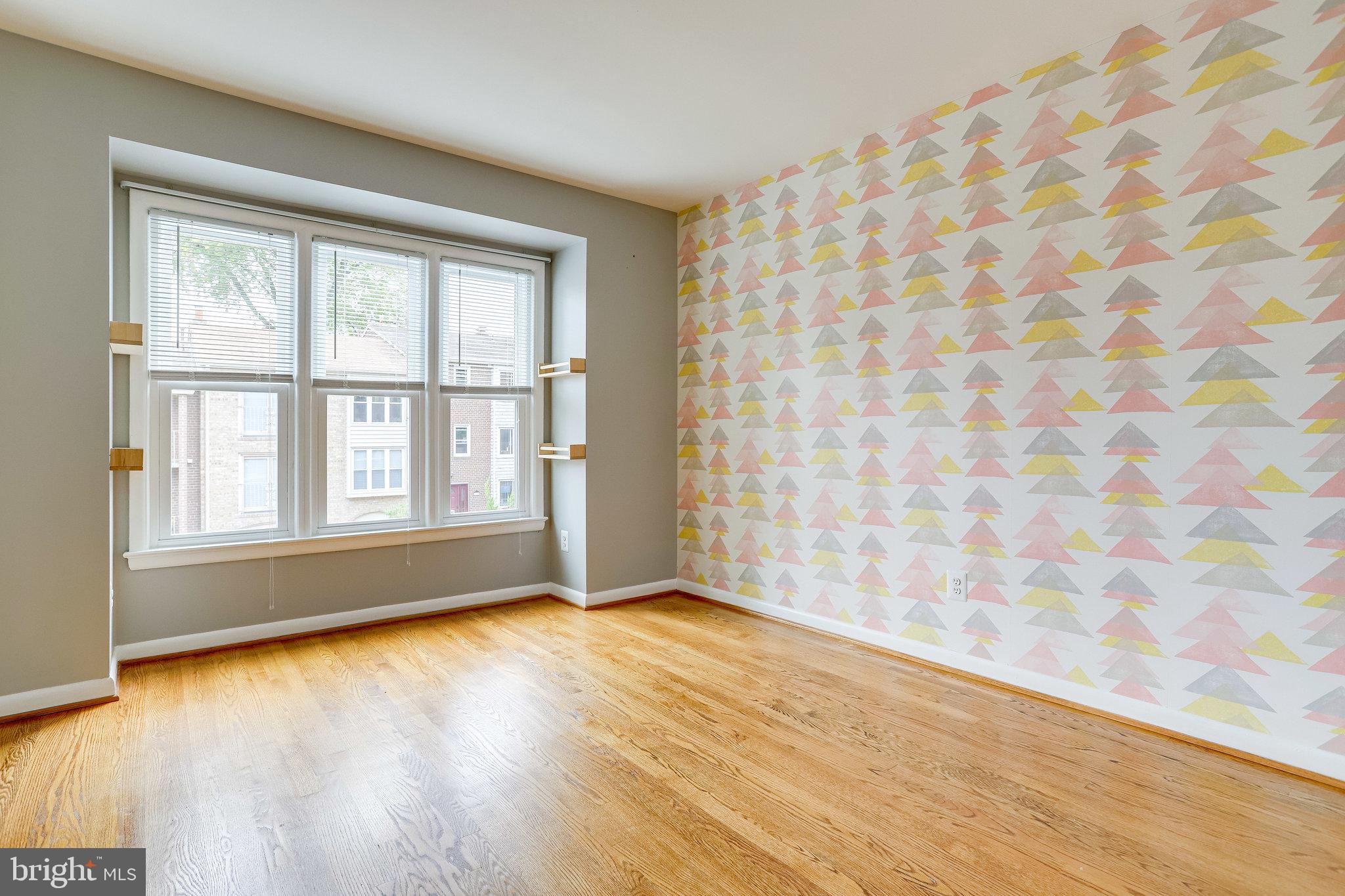 2152 Military Road Arlington, VA 22207 - Photo 35 of 59