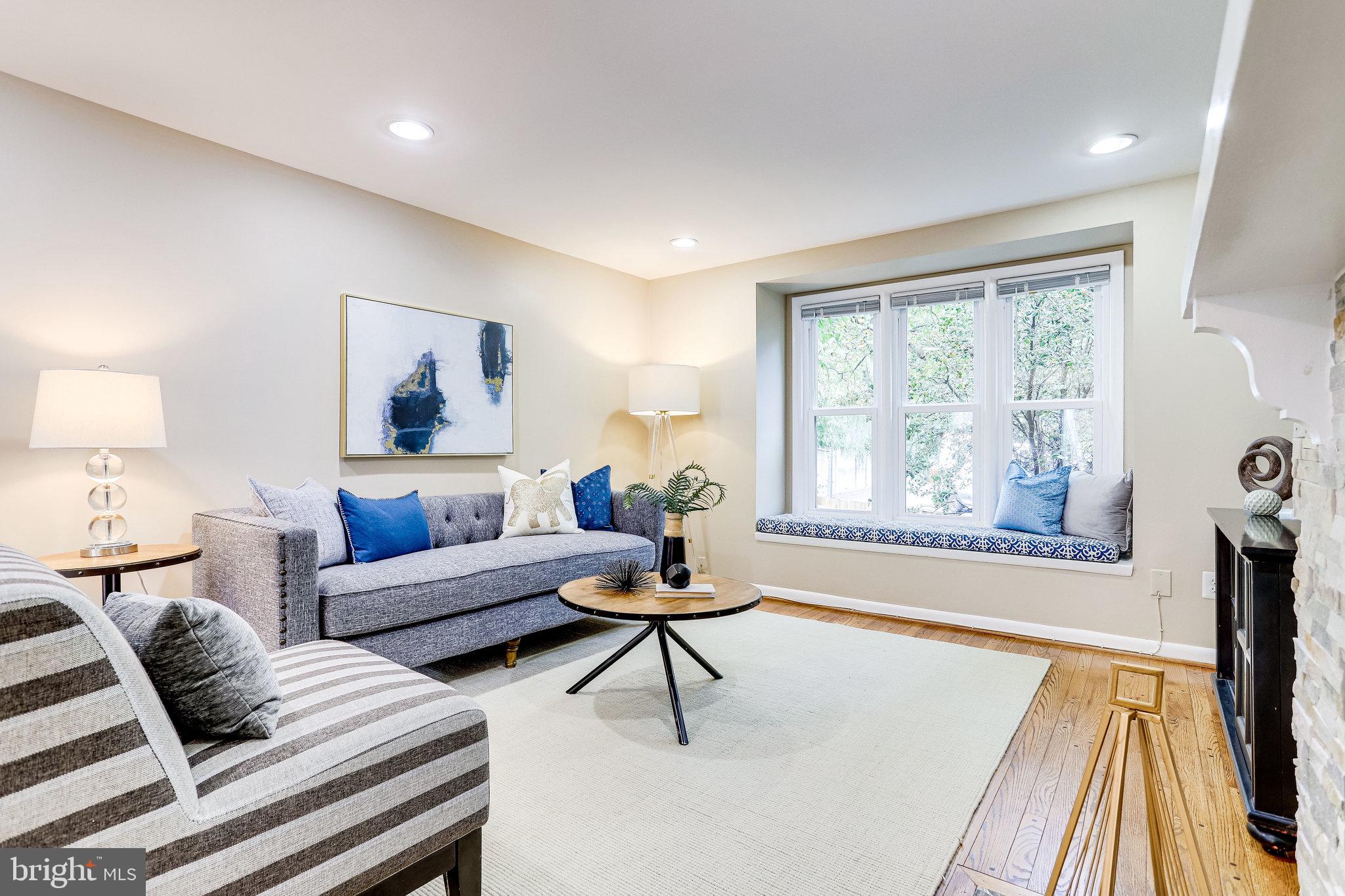 2152 Military Road Arlington, VA 22207 - Photo 5 of 59