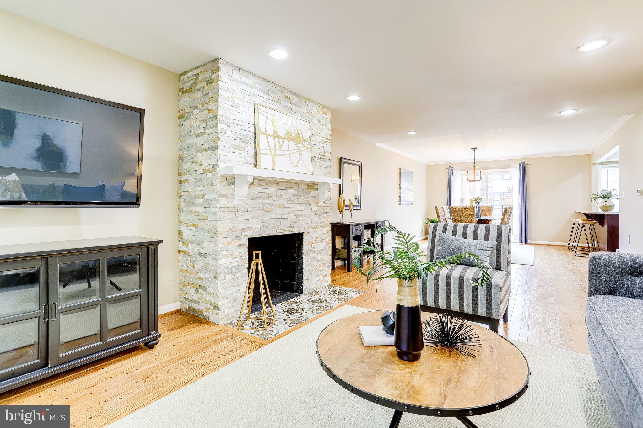 2152 Military Road Arlington, VA 22207 - Photo 8 of 59