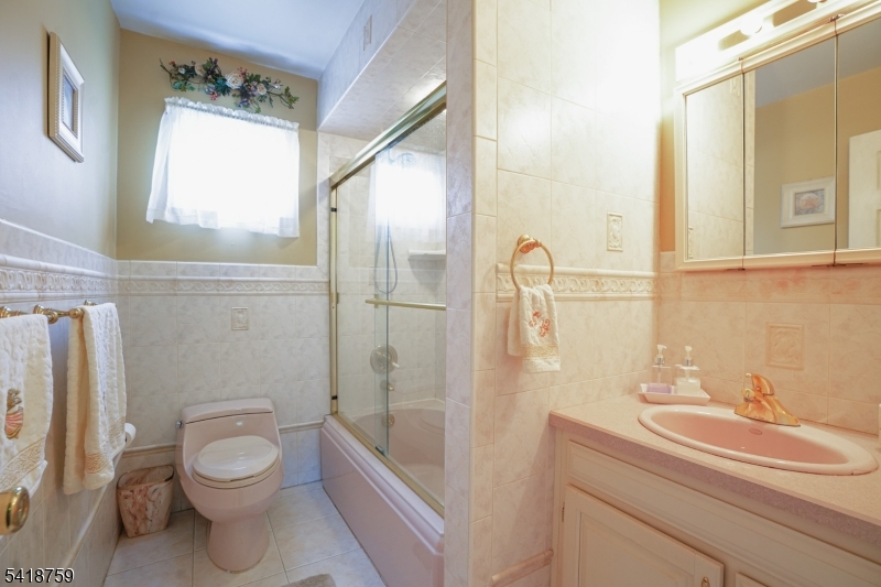 17 Cole Road Cedar Grove, NJ 07009 - Photo 16 of 28