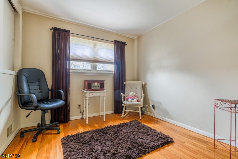 17 Cole Road Cedar Grove, NJ 07009 - Photo 18 of 28