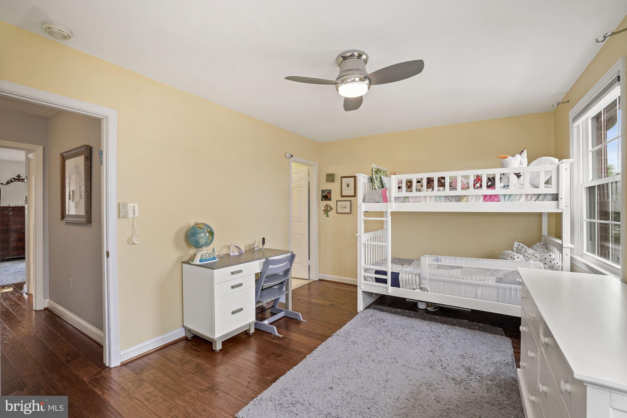 1650 Beekman Place Northwest, Unit A Washington, DC 20009 - Photo 18 of 25 Spacious 2nd bedroom