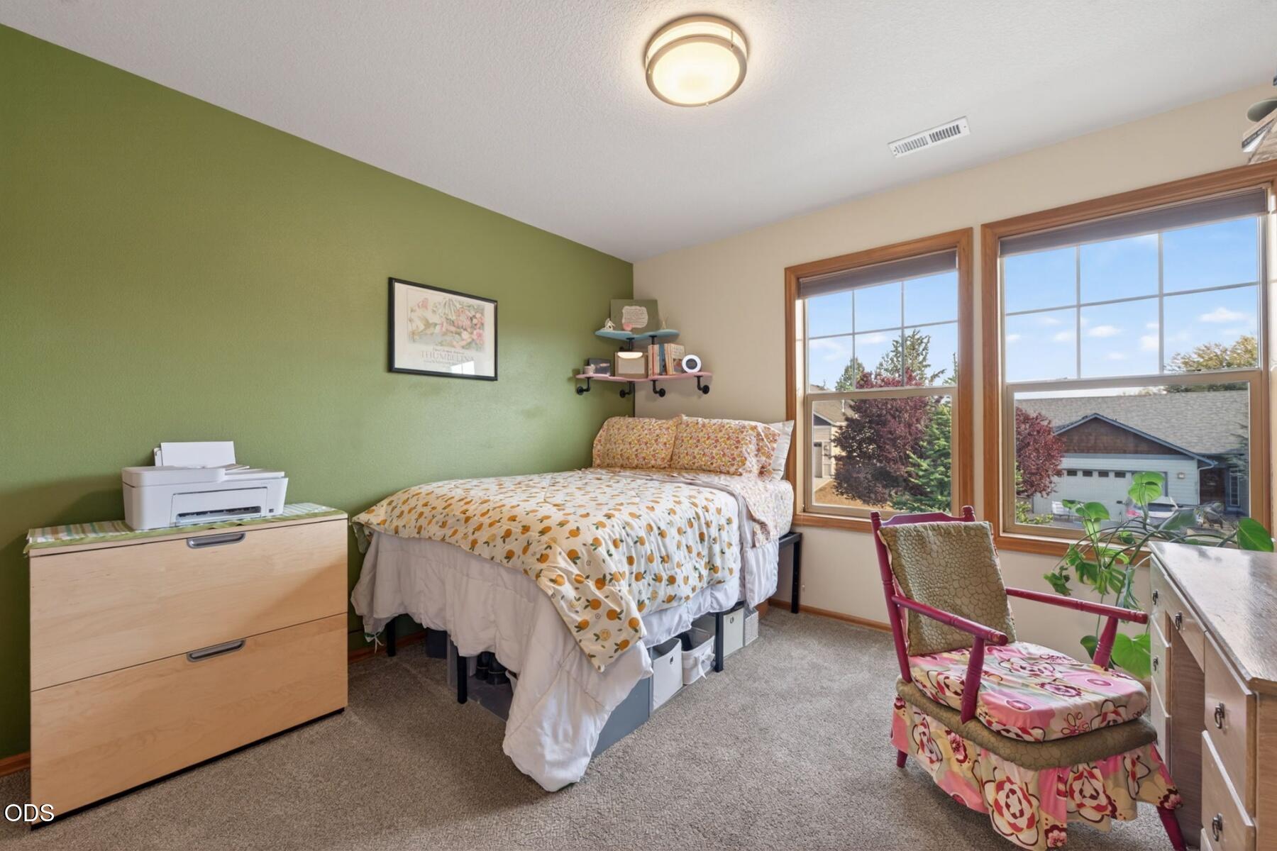 20696 Barton Crossing Way Bend, OR 97701 - Photo 27 of 44