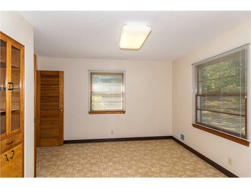 8110 Wilson Road Indianapolis, IN 46278 - Photo 5 of 19 Gallery Image 5