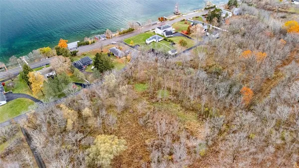 $239,900 | 4128 Onnalinda Drive, Canandaigua Town, NY 14424