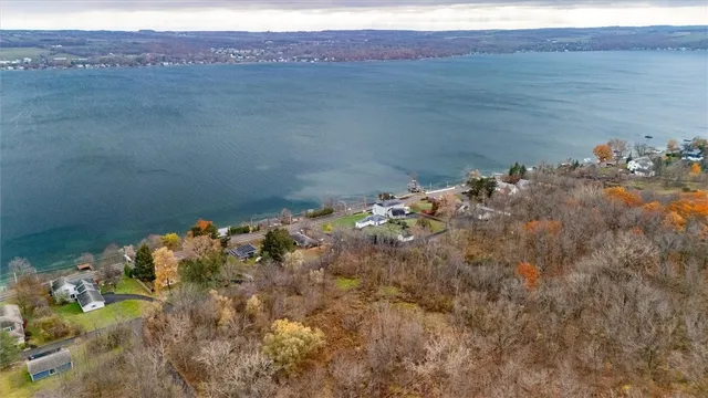 $250,000 | 4128 Onnalinda Drive, Canandaigua Town, NY 14424