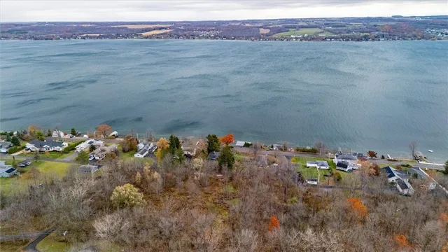 $250,000 | 4128 Onnalinda Drive, Canandaigua Town, NY 14424