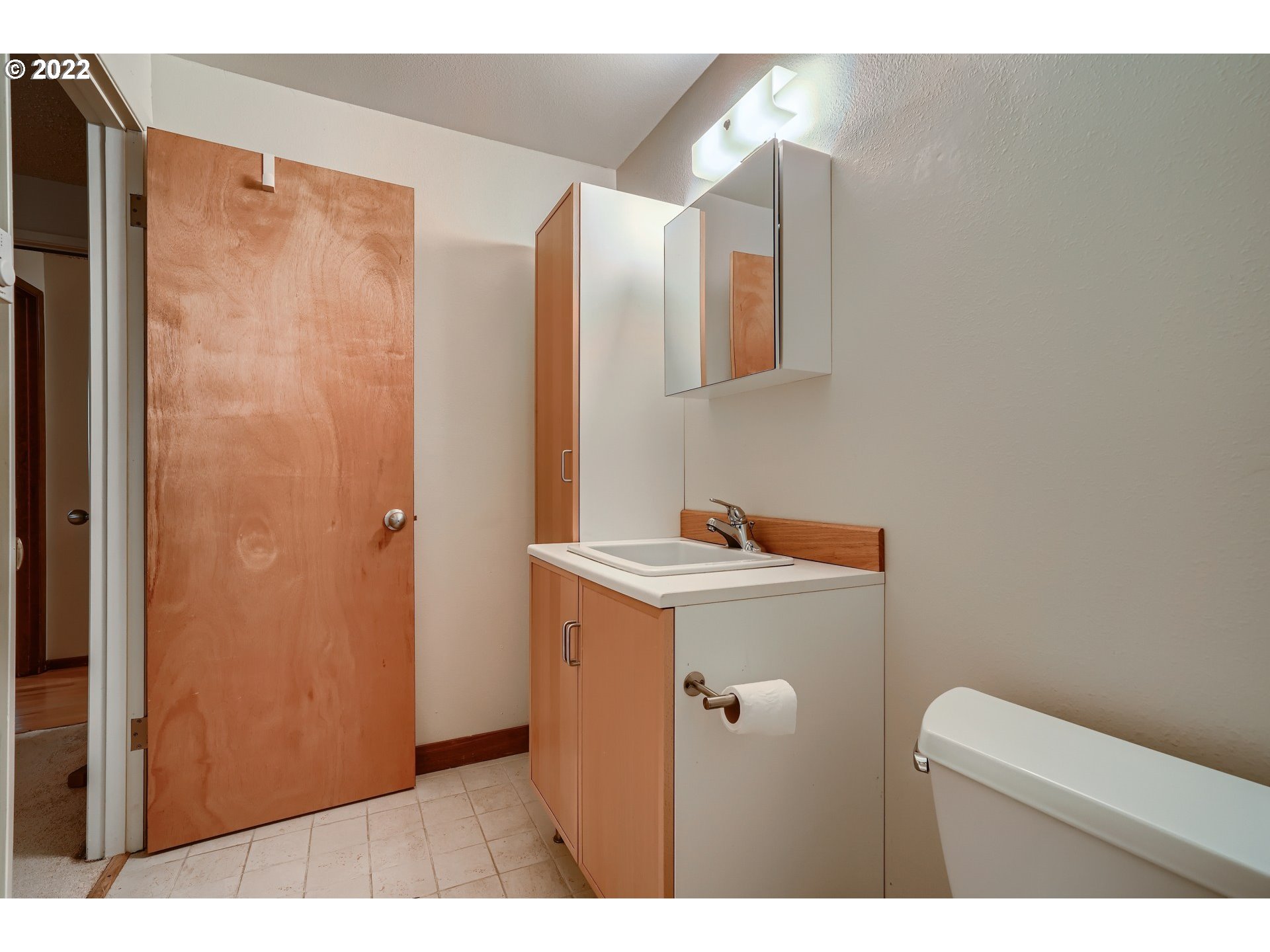 4412 Northwest Barnes Road Portland, OR 97210 - Photo 16 of 29