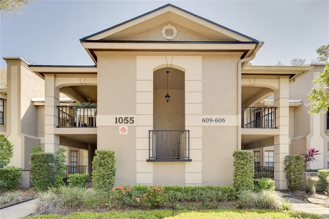 $275,000 | 1055 Kensington Park Drive, Unit 609, Altamonte Springs, FL 32714