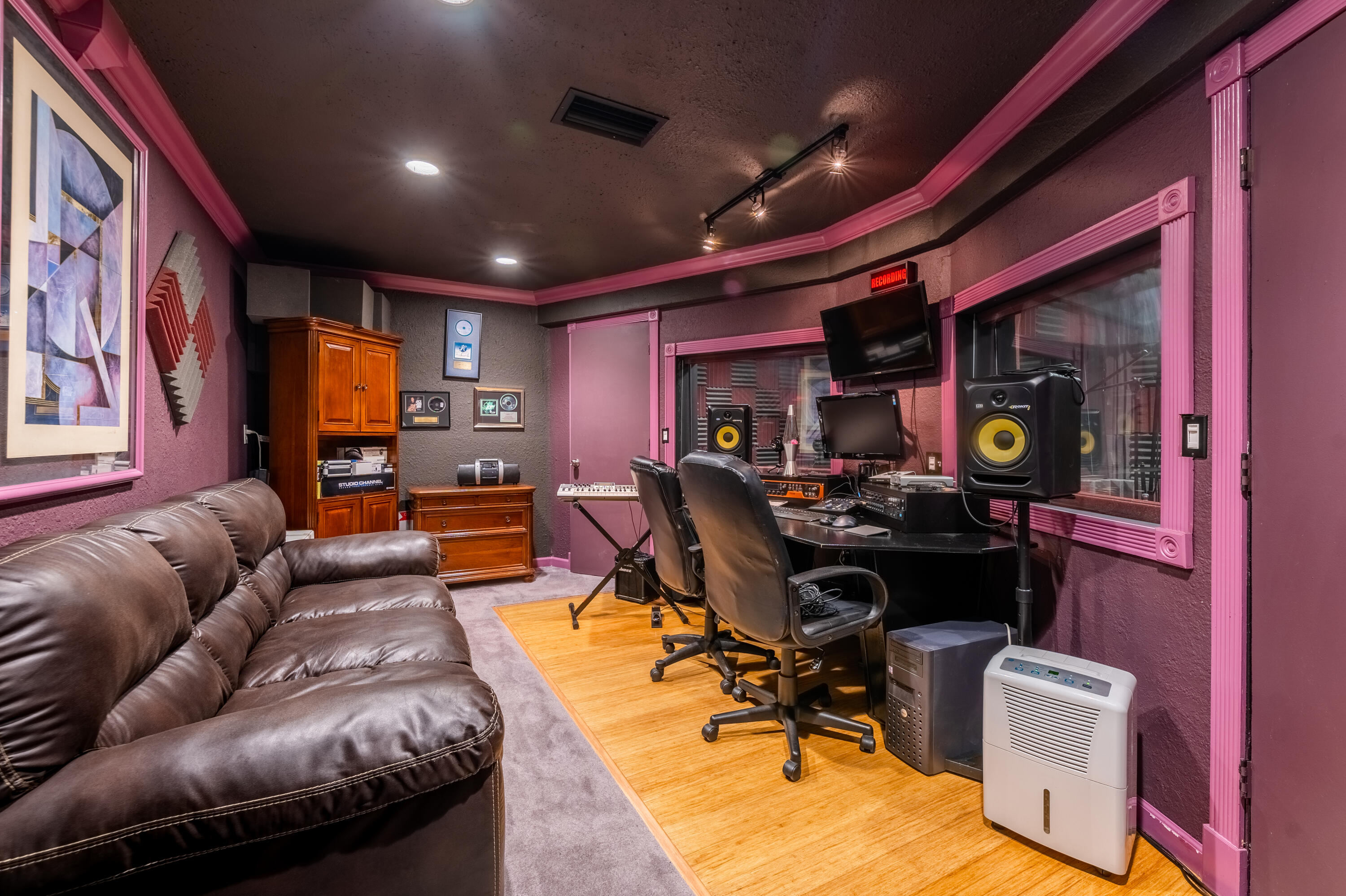 7151 Southwest 13th Street Okeechobee, FL 34974 - Photo 30 of 35 Professional Recording Studio