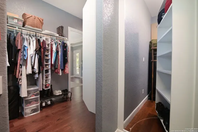 $815,000 | 1362 Private Road 3702, San Antonio, TX 78253