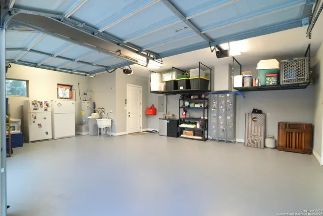 $815,000 | 1362 Private Road 3702, San Antonio, TX 78253