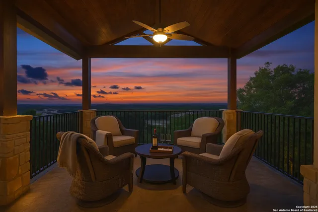 $815,000 | 1362 Private Road 3702, San Antonio, TX 78253