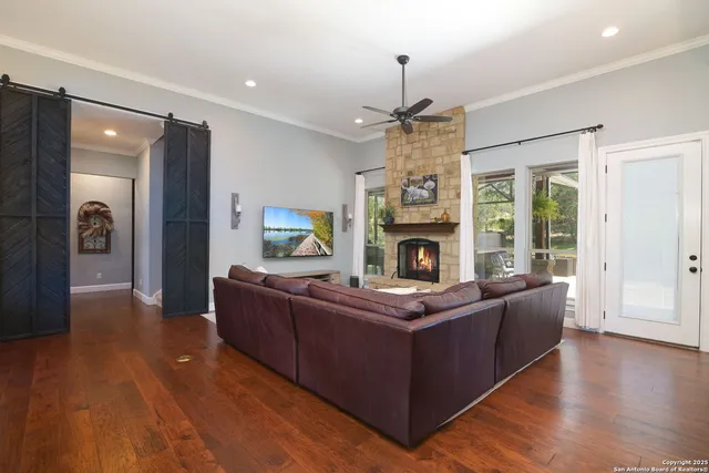 $815,000 | 1362 Private Road 3702, San Antonio, TX 78253