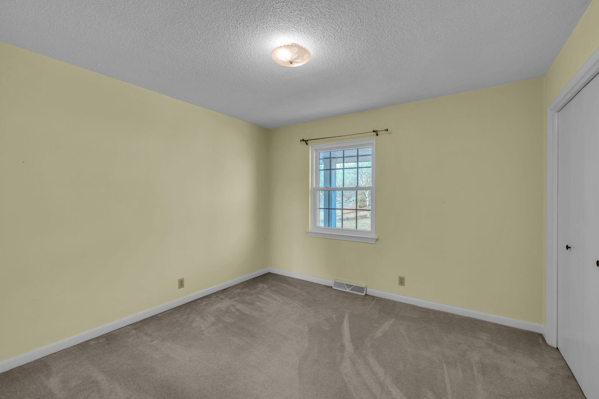 506 Crestview Circle Ringgold, GA 30736 - Photo 13 of 35 22-web-or-mls-506-crestview-cir