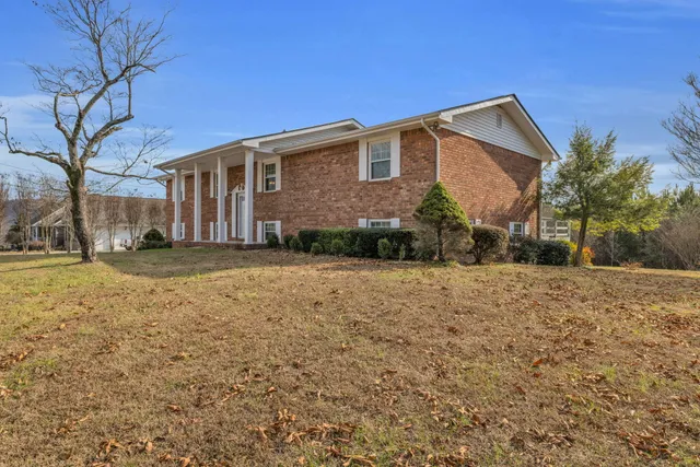 $335,000 | 506 Crestview Circle, Ringgold, GA 30736