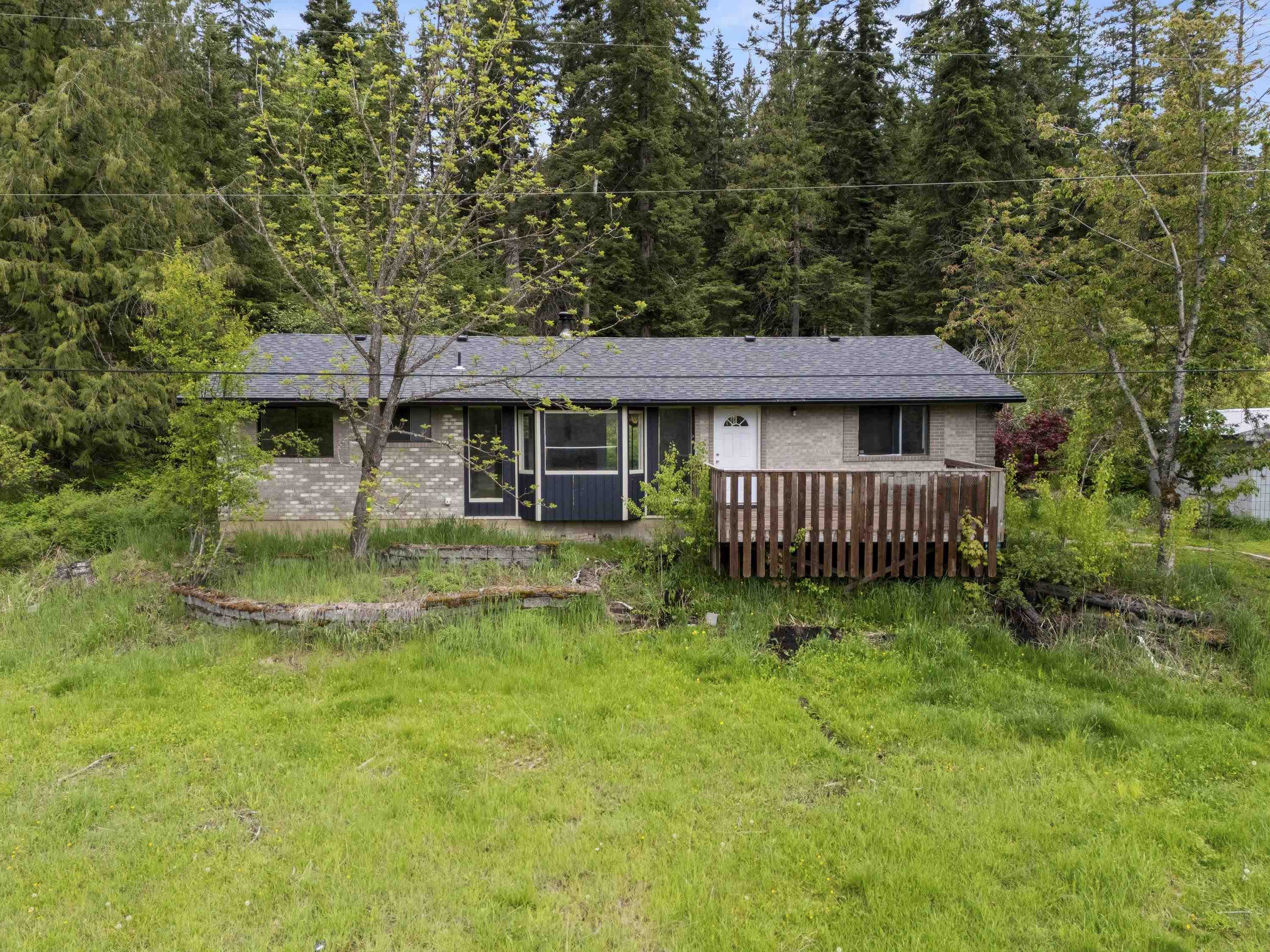 2362 Nicholson Road Elk, WA 99009 - Photo 1 of 42