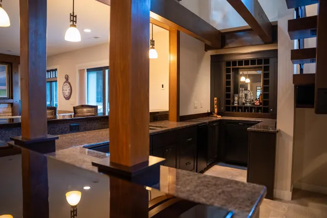 $3,500,000 | 32979 County Road 1, La Crescent, MN 55947