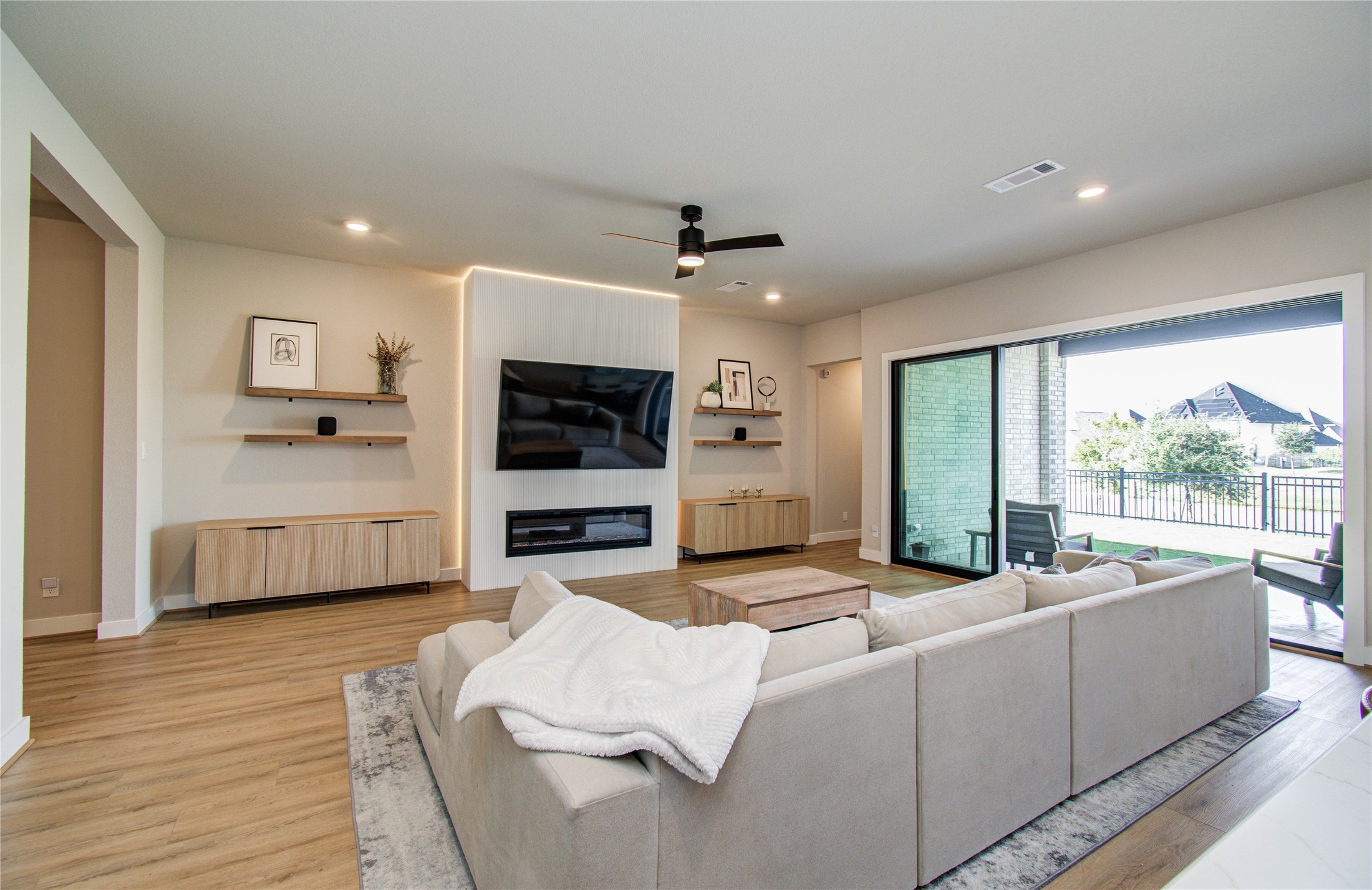 2127 Berry Trace Court Manvel, TX 77578 - Photo 17 of 45