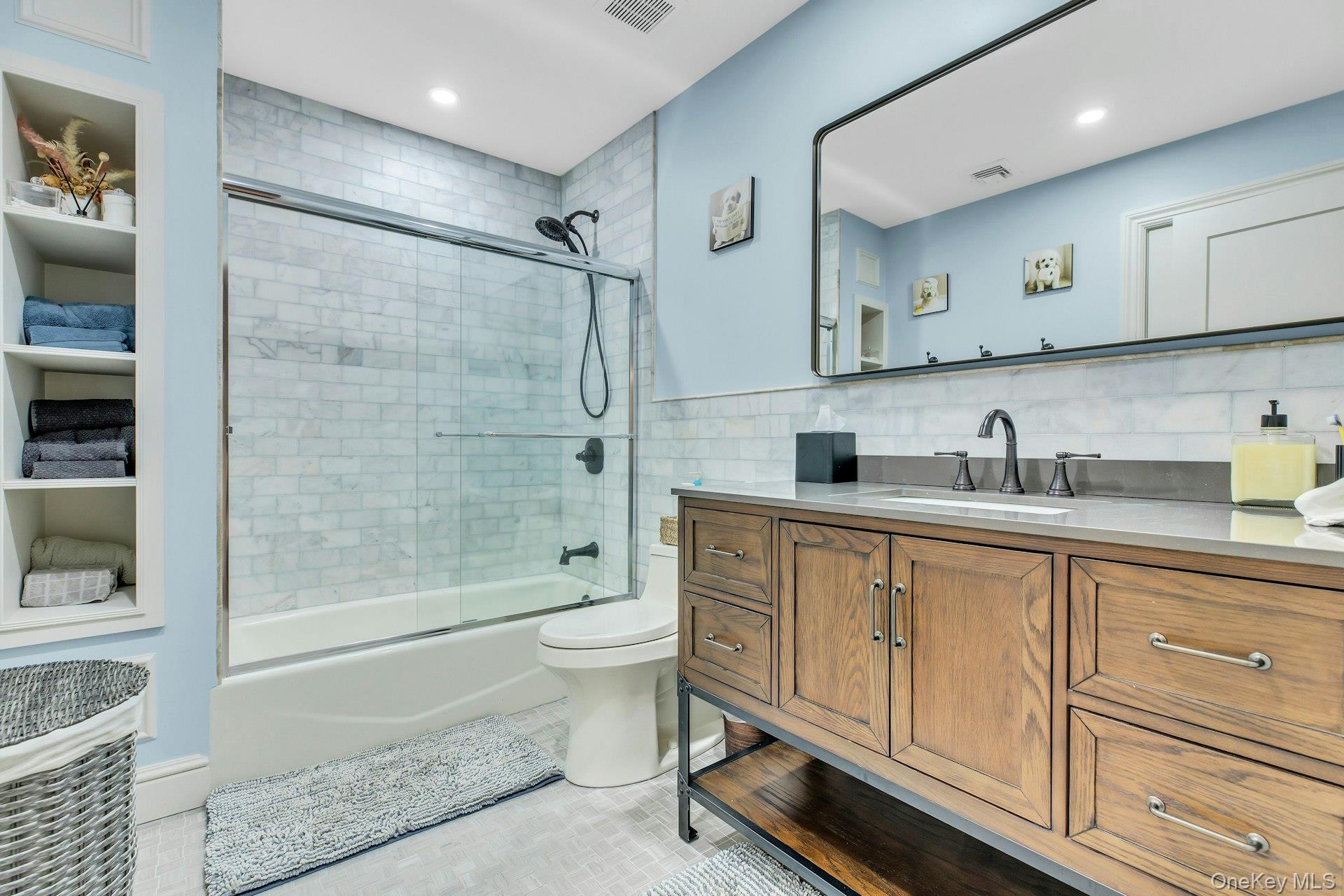 135 Round Swamp Road Huntington, NY 11743 - Photo 33 of 50
