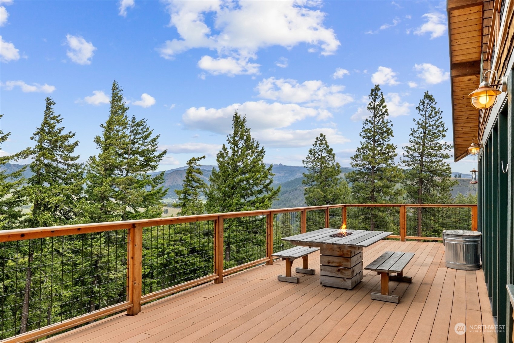 1272 Emerick Road Cle Elum, WA 98922 - Photo 3 of 40 Gallery Image 3