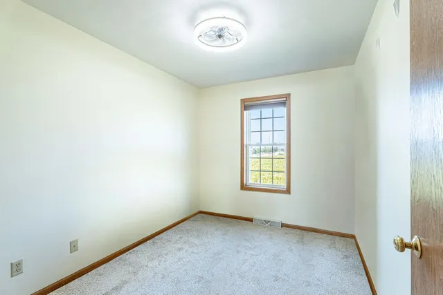 $300,000 | 2367 Effingham Way, Sun Prairie, WI 53590