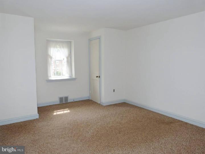 803 Longfield Road Glenside, PA 19038 - Photo 15 of 21 Gallery Image 15