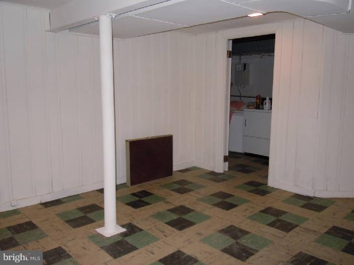 803 Longfield Road Glenside, PA 19038 - Photo 17 of 21 Gallery Image 17