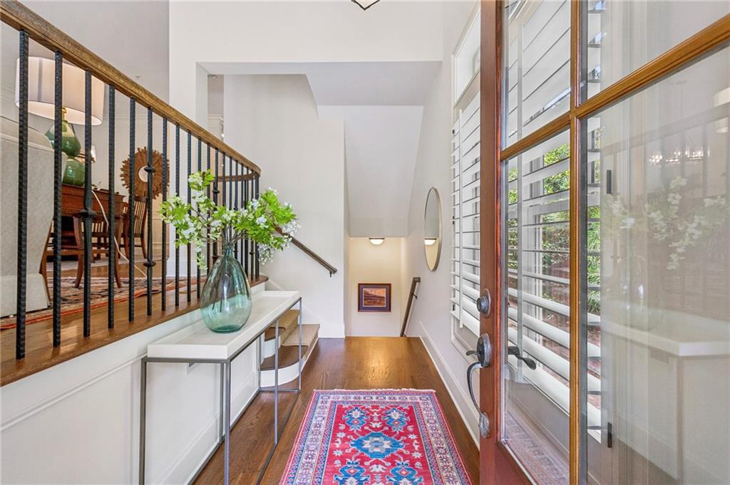 2775 Paces Lookout Lane Southeast Atlanta, GA 30339 - Photo 3 of 47