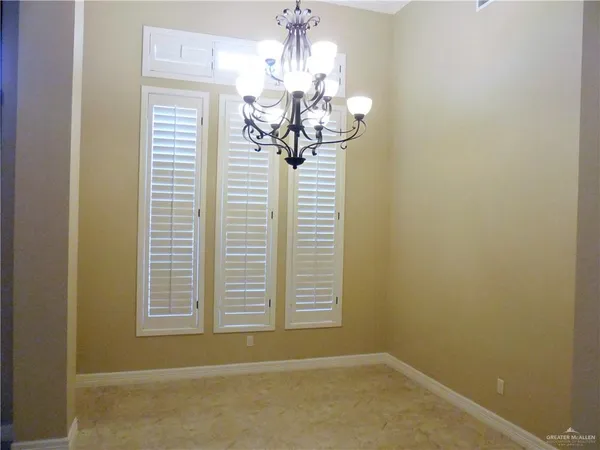 $2,700 | 10338 North 23rd Lane, McAllen, TX 78504