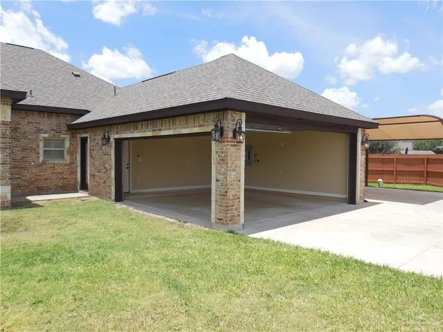 $3,000 | 10338 North 23rd Lane, McAllen, TX 78504