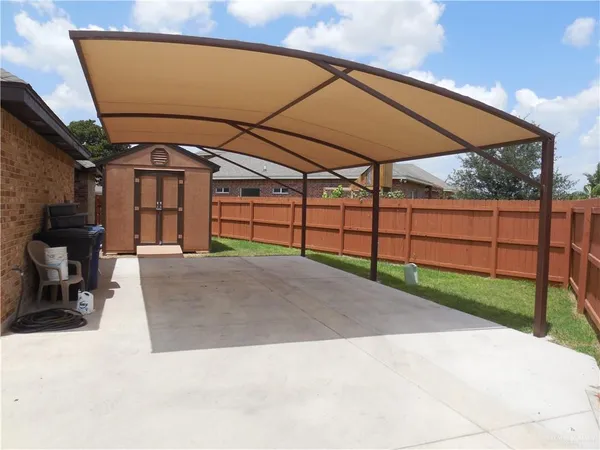 $2,700 | 10338 North 23rd Lane, McAllen, TX 78504