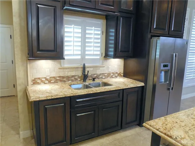 $3,000 | 10338 North 23rd Lane, McAllen, TX 78504