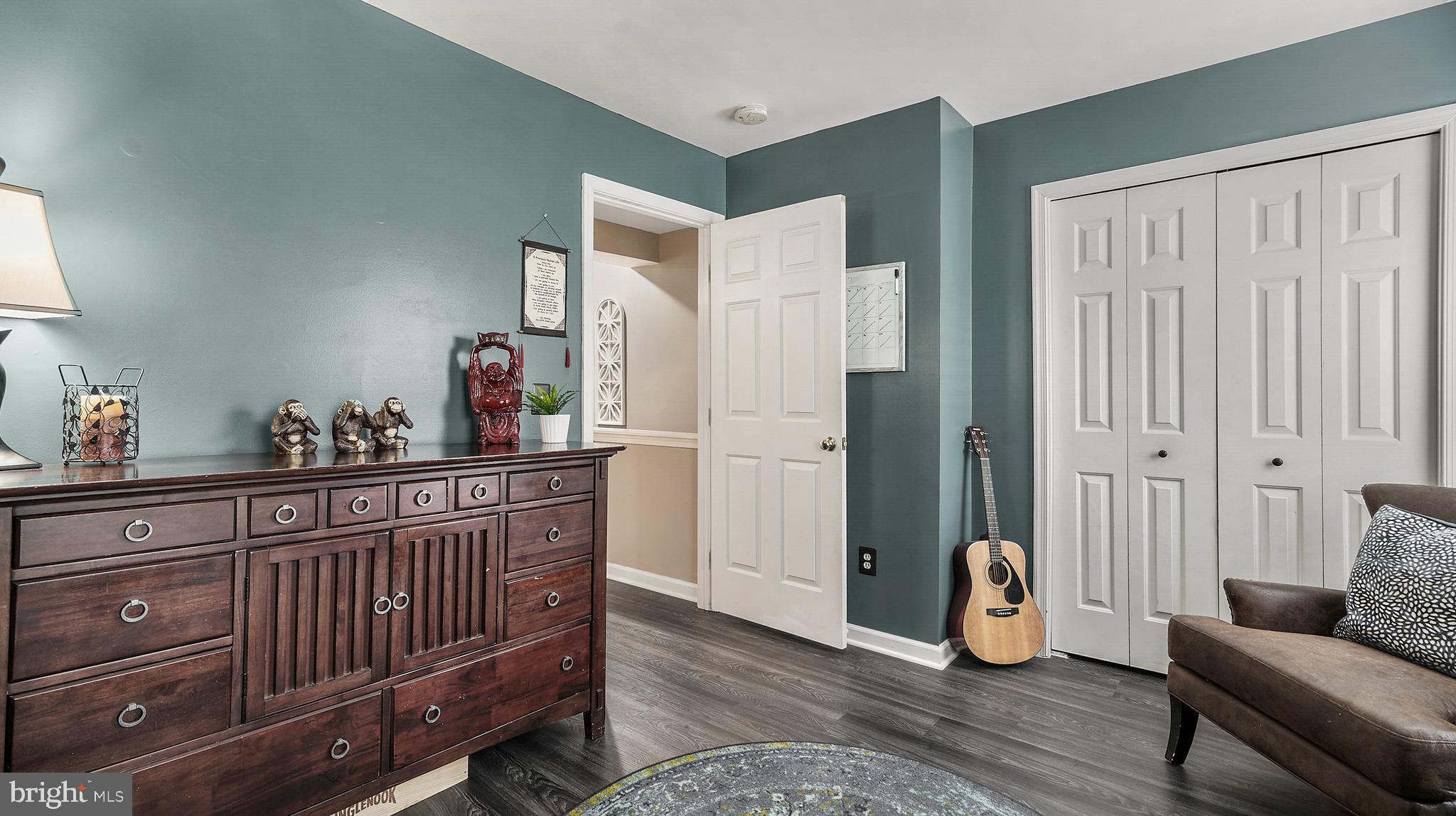 21103 Footstep Terrace Ashburn, VA 20147 - Photo 17 of 36 Bedroom 2