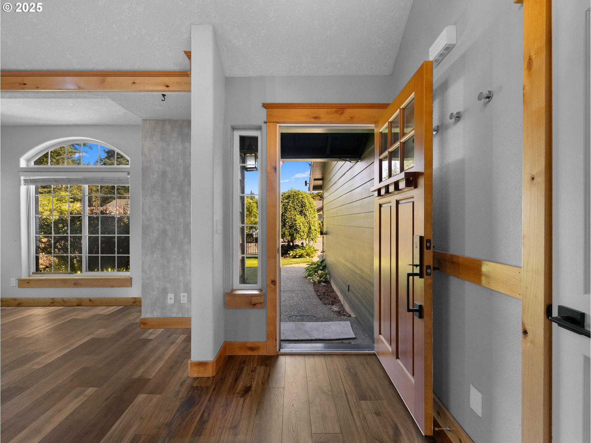 37198 Rachael Drive Sandy, OR 97055 - Photo 6 of 48