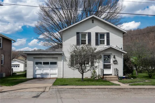 $69,999 | 240 Morris Street, Clymer, PA 15728