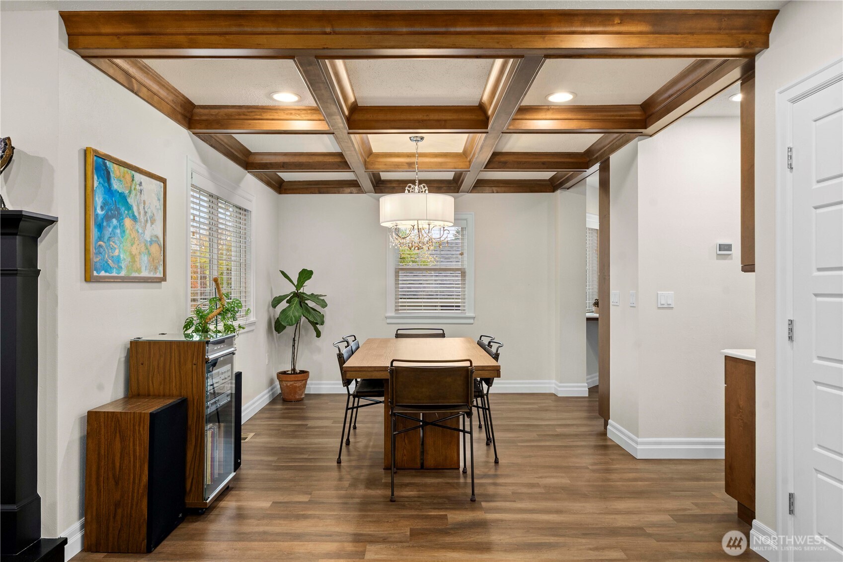 1001 South Prospect Street Tacoma, WA 98405 - Photo 16 of 40 a room with furniture and window