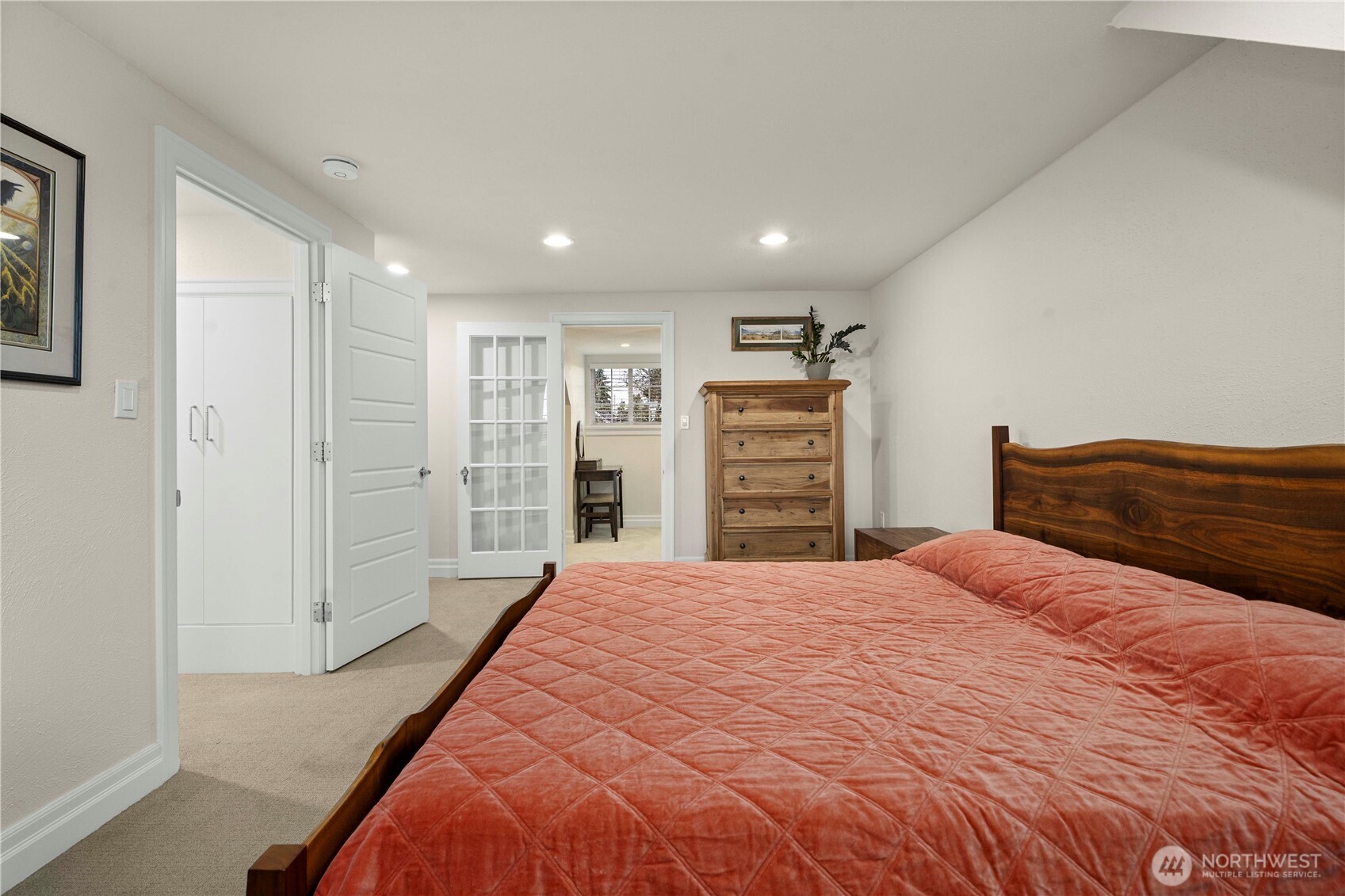 1001 South Prospect Street Tacoma, WA 98405 - Photo 32 of 40 a bedroom with a large bed and dresser