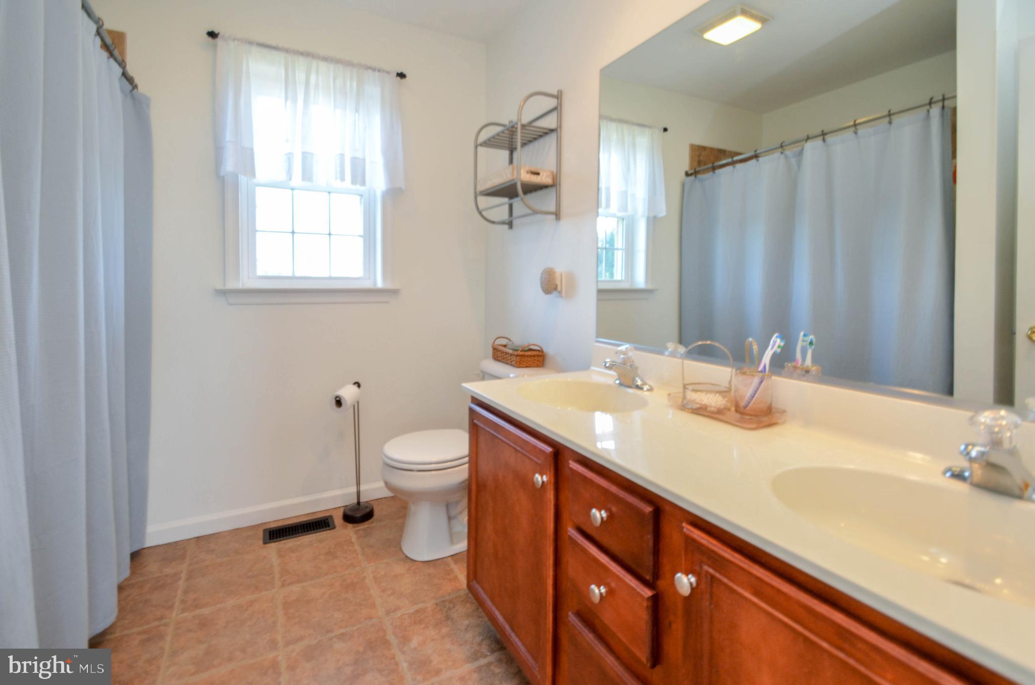 5634 Paradise Road Slatington, PA 18080 - Photo 22 of 35 Gallery Image 22