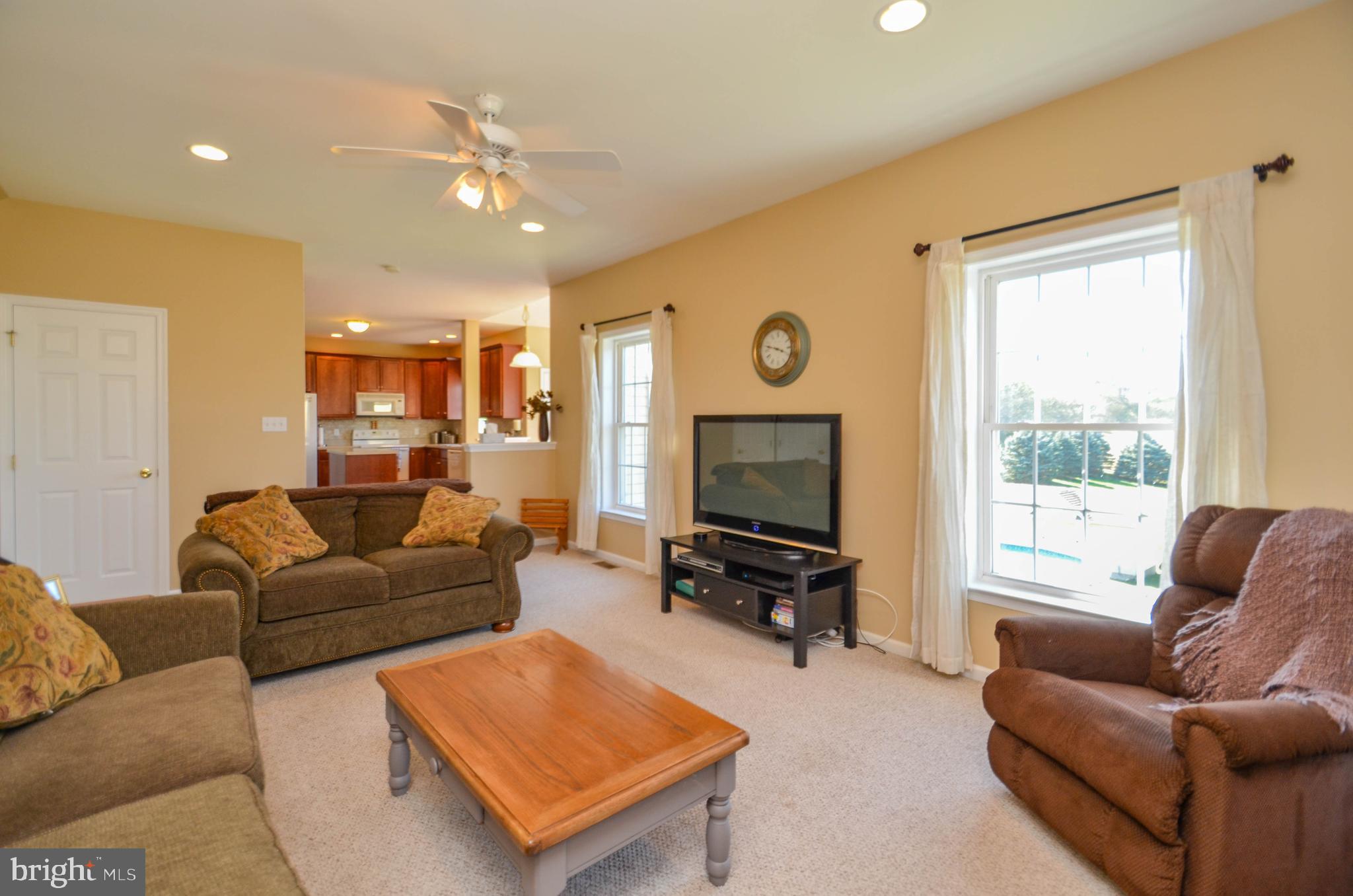 5634 Paradise Road Slatington, PA 18080 - Photo 5 of 35 Gallery Image 5