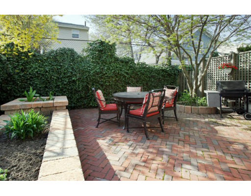14 Sackville Street, Unit 2 Boston, MA 02129 - Photo 7 of 8