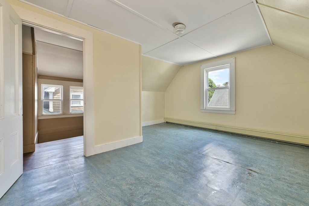 28 Tolman Street Boston, MA 02122 - Photo 12 of 22