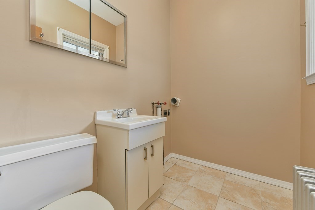 28 Tolman Street Boston, MA 02122 - Photo 15 of 22