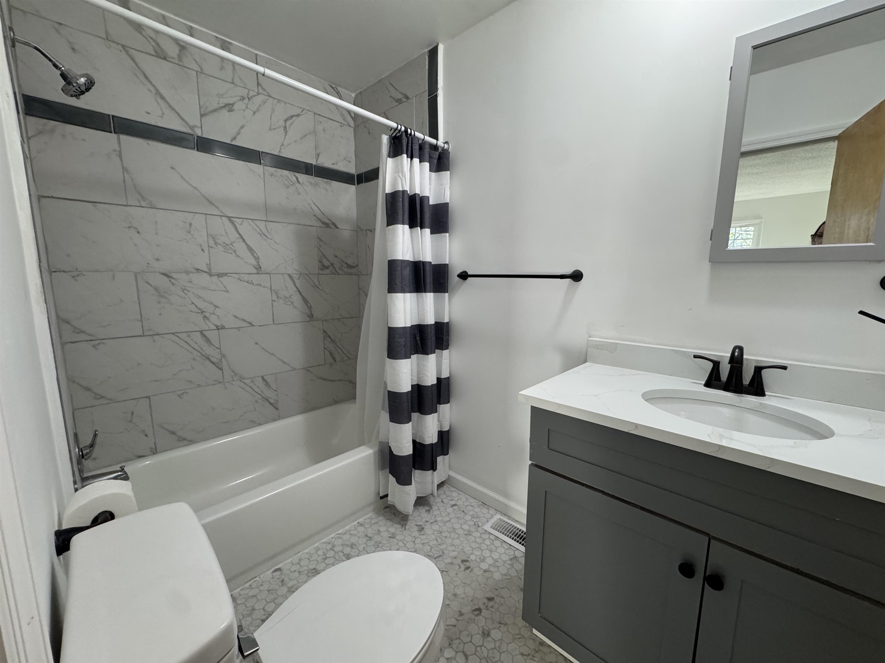 1345 Fisherman Road Lamar, SC 29069 - Photo 19 of 28